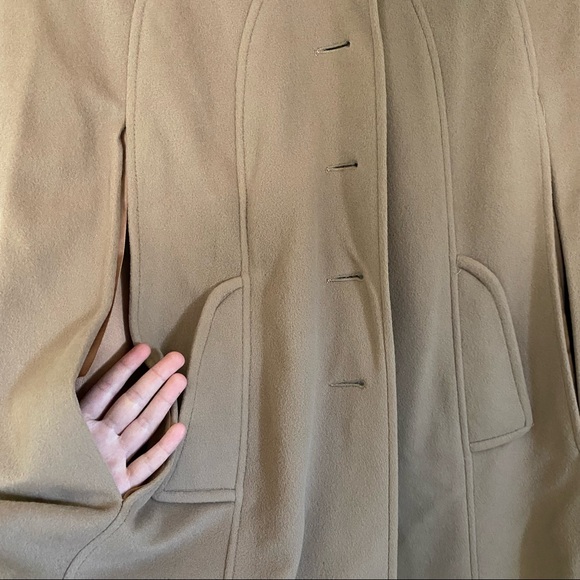 Vintage Cape-Coat Tan - Picture 6 of 7